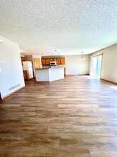 9010 Marsh Run in Rockford, MN - Building Photo - Building Photo