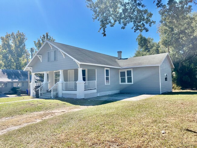 property at 211 S Cornelia Ave