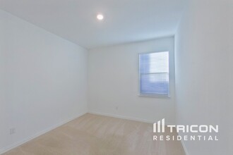 2125 O'keefe Ct Little Elm TX in Little Elm, TX - Foto de edificio - Building Photo