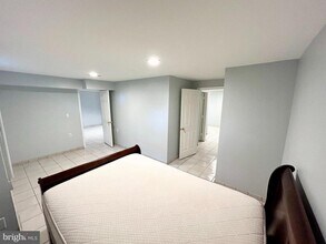 12413 New Hampshire Ave in Silver Spring, MD - Building Photo - Building Photo