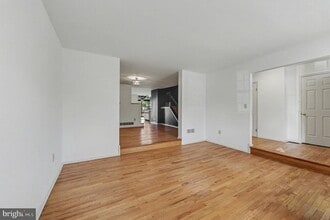 1522 Isaacs Ct in Ambler, PA - Building Photo - Building Photo