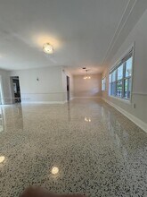 4800 University Dr in Coral Gables, FL - Building Photo - Building Photo