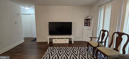 5019 Ravens Crest Dr in Plainsboro, NJ - Building Photo - Building Photo