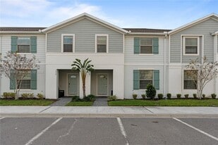2428 Dubai St in Kissimmee, FL - Building Photo