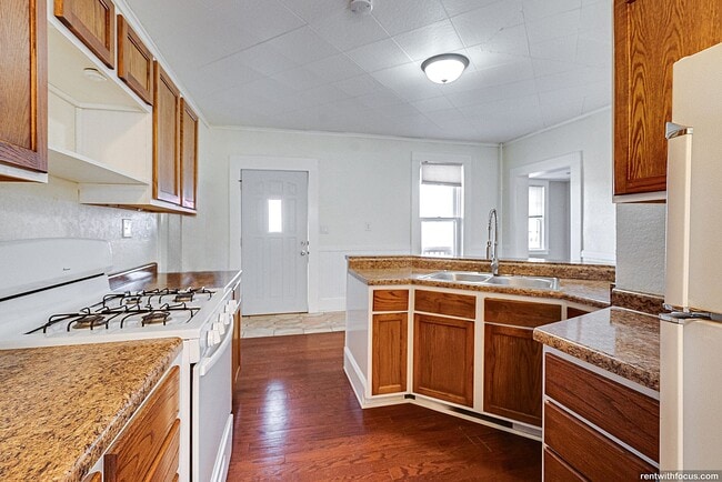 property at 704 Otter Ave