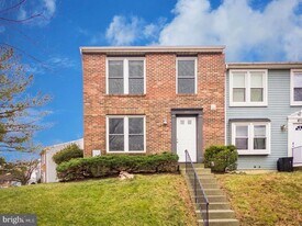 10110 Shelldrake Cir in Damascus, MD - Building Photo