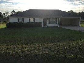 723 Macey St in East Dublin, GA - Building Photo