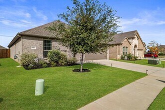 2955 Trusting Wy in Krugerville, TX - Building Photo - Building Photo