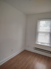 5613 Wyalusing Ave, Unit 2F in Philadelphia, PA - Foto de edificio - Building Photo