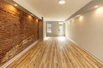 704 S Highland Ave in Baltimore, MD - Building Photo - Building Photo