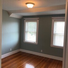 1900 Washington St, Unit 3 in Auburndale, MA - Building Photo - Building Photo