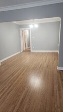 1611 Elmwood Ave, Unit 1 in Berwyn, IL - Building Photo - Building Photo