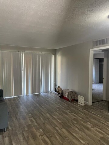 5641 California Ave in Jacksonville, FL - Building Photo - Building Photo