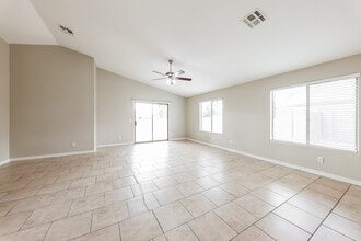 14051 W Two Guns Trail in Surprise, AZ - Building Photo - Building Photo