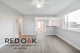 660 S Riverside Ave in Rialto, CA - Building Photo