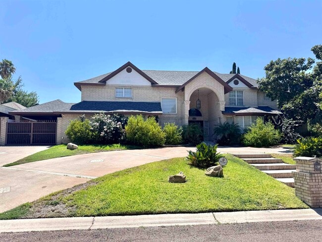 313 Linden Ln