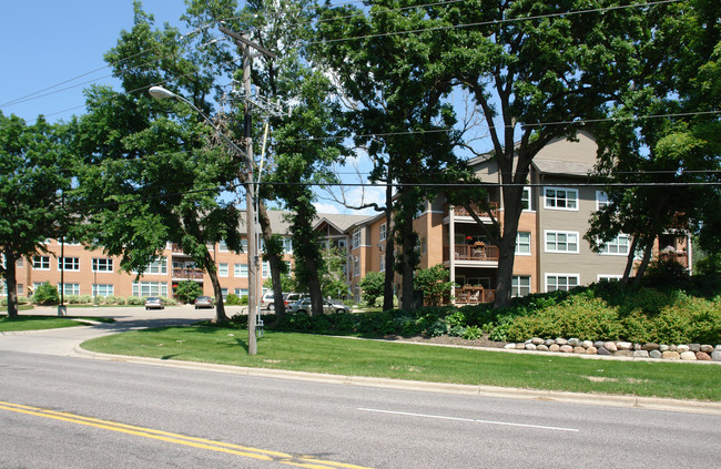 Summerhill Cooperative of Bloomington in Bloomington, MN - Foto de edificio - Building Photo