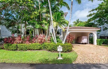 760 Glenridge Rd in Key Biscayne, FL - Building Photo - Building Photo