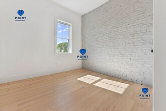 86 Chelsea St, Unit 4 in Boston, MA - Foto de edificio - Building Photo