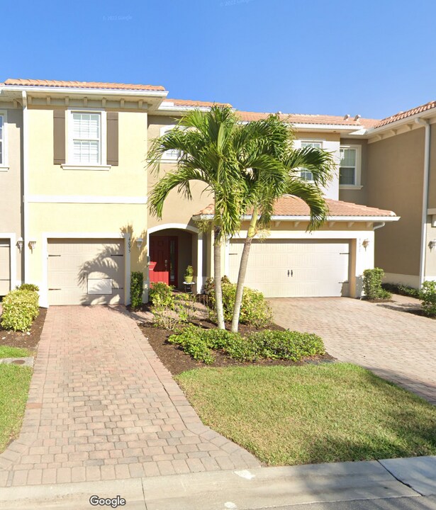 4095 Wilmont Place in Ft. Myers, FL - Building Photo