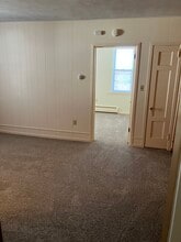 2198 Lehman St, Unit Apt #5 in Lebanon, PA - Foto de edificio - Building Photo