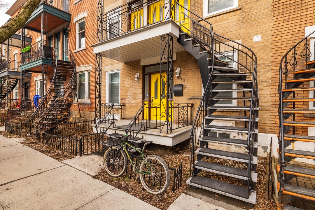 4211 Messier St in Montréal, QC - Building Photo