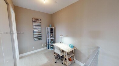 614 NE 12th Ave in Fort Lauderdale, FL - Building Photo - Building Photo