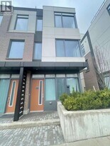 1060 Portage Pkwy in Vaughan, ON - Building Photo