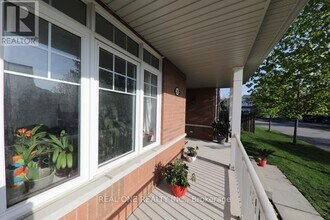 29 Duckfield Crescent in Ajax, ON - Building Photo - Building Photo