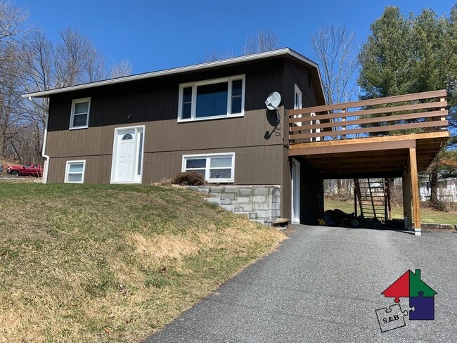 property at 61 Spring Hollow Ln