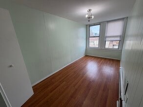 358 Avenue A in Bayonne, NJ - Building Photo - Building Photo