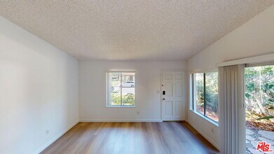 10464 Larwin Ave in Los Angeles, CA - Building Photo - Building Photo