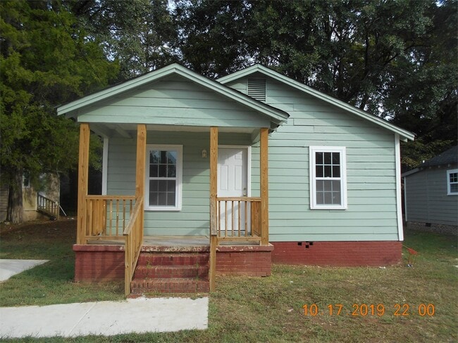 property at 101 De Groat St