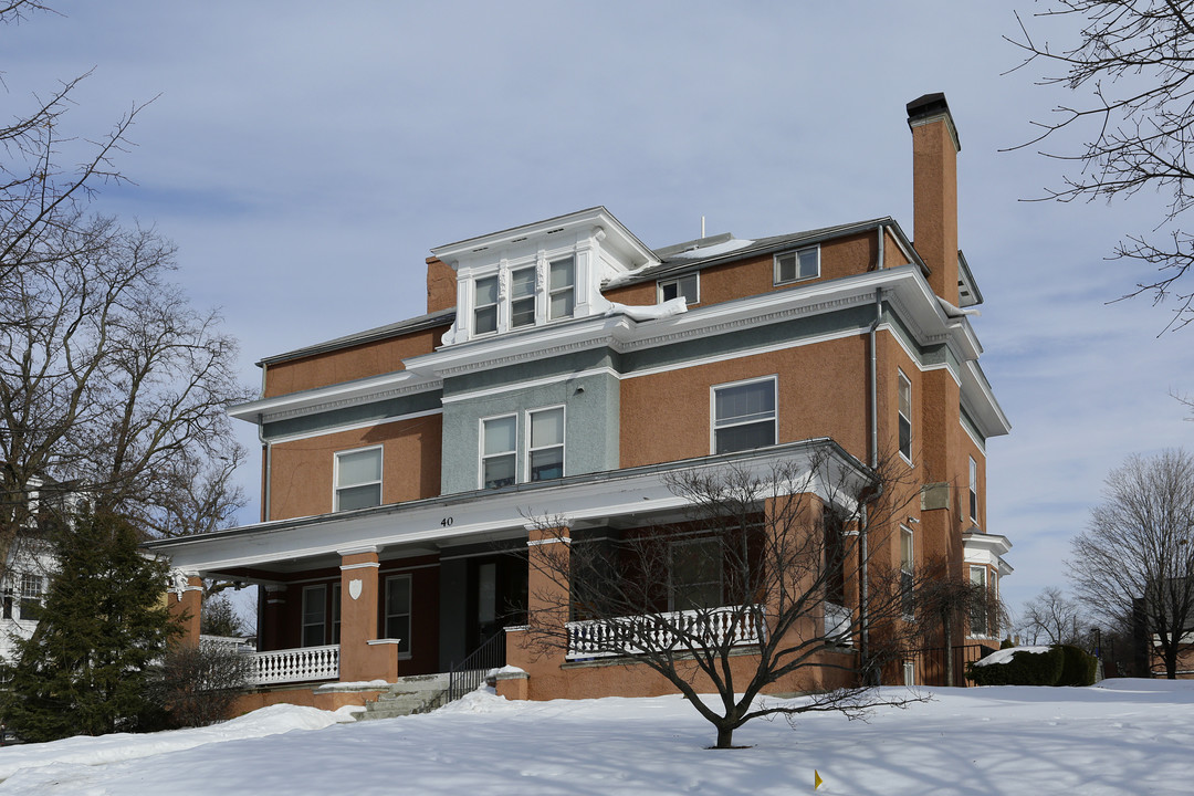 40 Prospect Apartments in Grand Rapids, MI - Building Photo