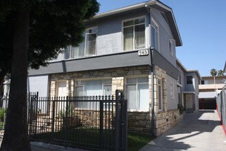 743 S Harvard Blvd in Los Angeles, CA - Foto de edificio - Building Photo