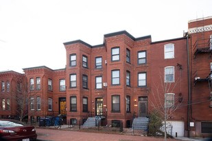 122-124 5th St NE in Washington, DC - Building Photo
