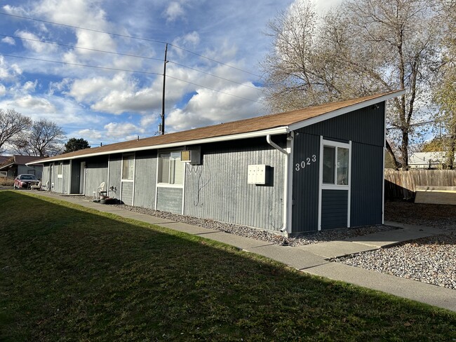 3023 N Hogan St in Spokane, WA - Foto de edificio - Building Photo