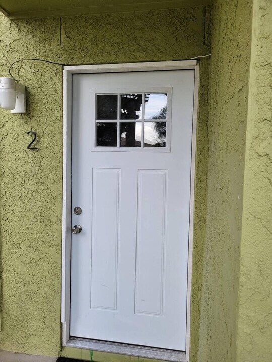 8101 N 33rd Dr in Phoenix, AZ - Building Photo