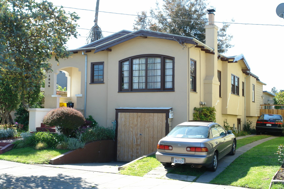 1540 Julia St in Berkeley, CA - Building Photo