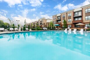 The Luxe at Indian Lake Village