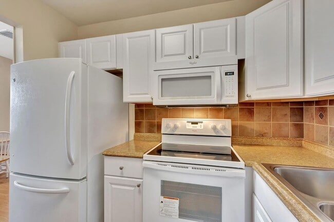 property at 162 Coventry G