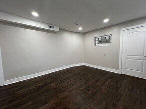 1957 W 23rd St in Chicago, IL - Building Photo - Building Photo