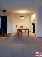 6199 Canterbury Dr in Culver City, CA - Foto de edificio - Building Photo