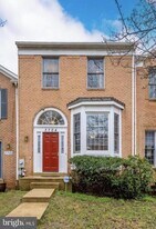 3704 Berleigh Hill Ct in Burtonsville, MD - Building Photo