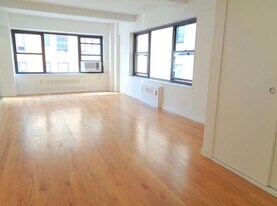 EAST 55 STREET, Unit 7B in New York, NY - Building Photo