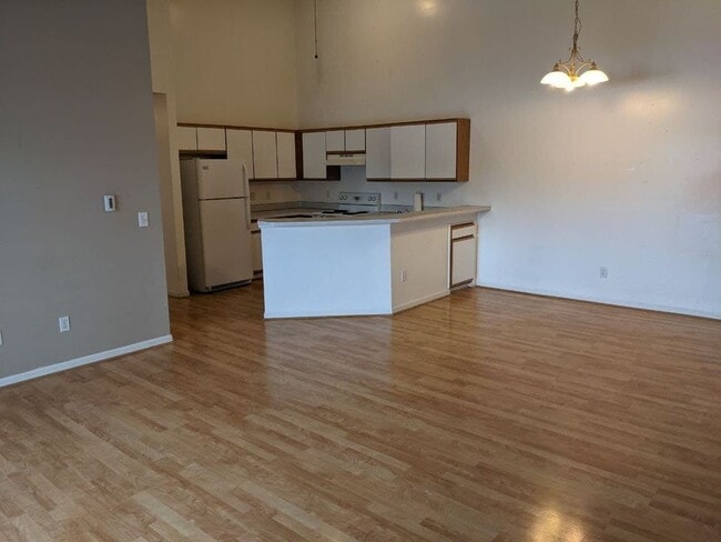 property at 8522 Jasonville Ct SE