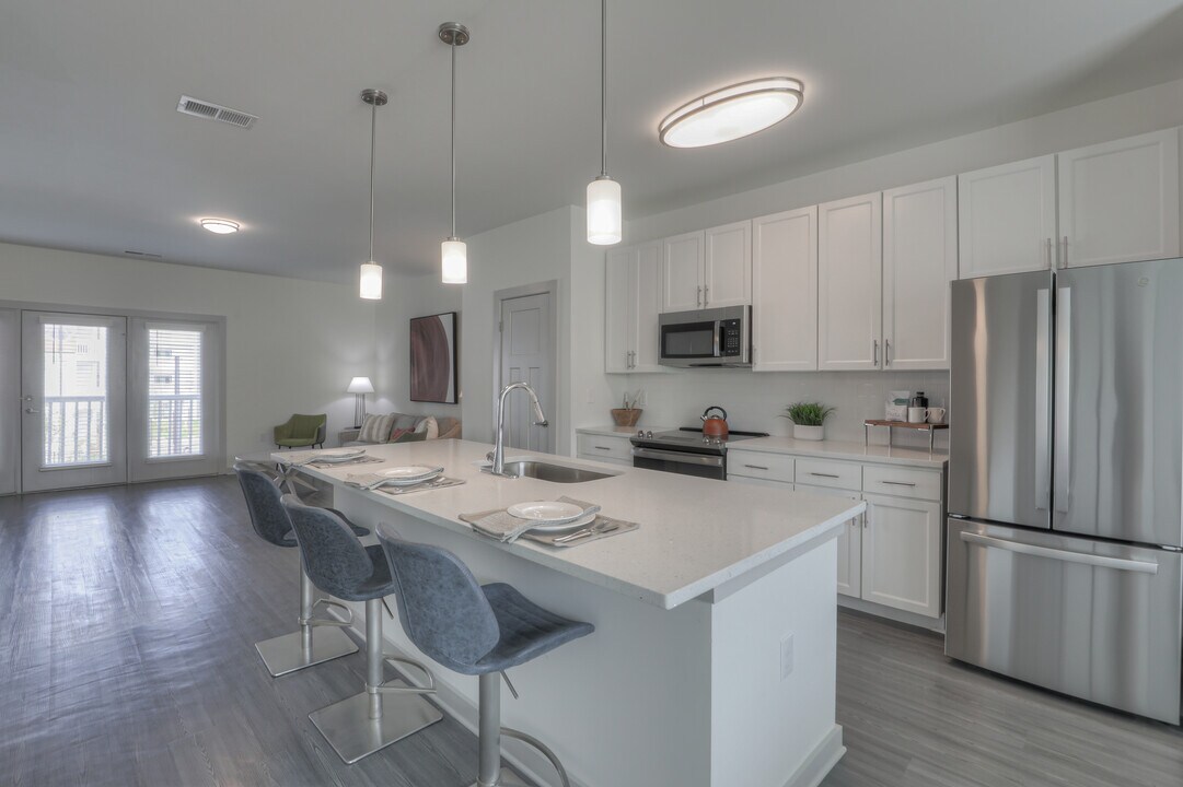 The Flats at Laurel & Pine in Nashville, TN - Building Photo