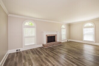 2481 Old Salem Cir SE in Conyers, GA - Building Photo - Building Photo