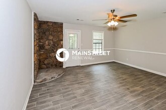 939 Valley Springs Dr in Southaven, MS - Building Photo - Building Photo