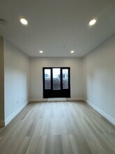 316 Forrest St in Jersey City, NJ - Building Photo - Building Photo